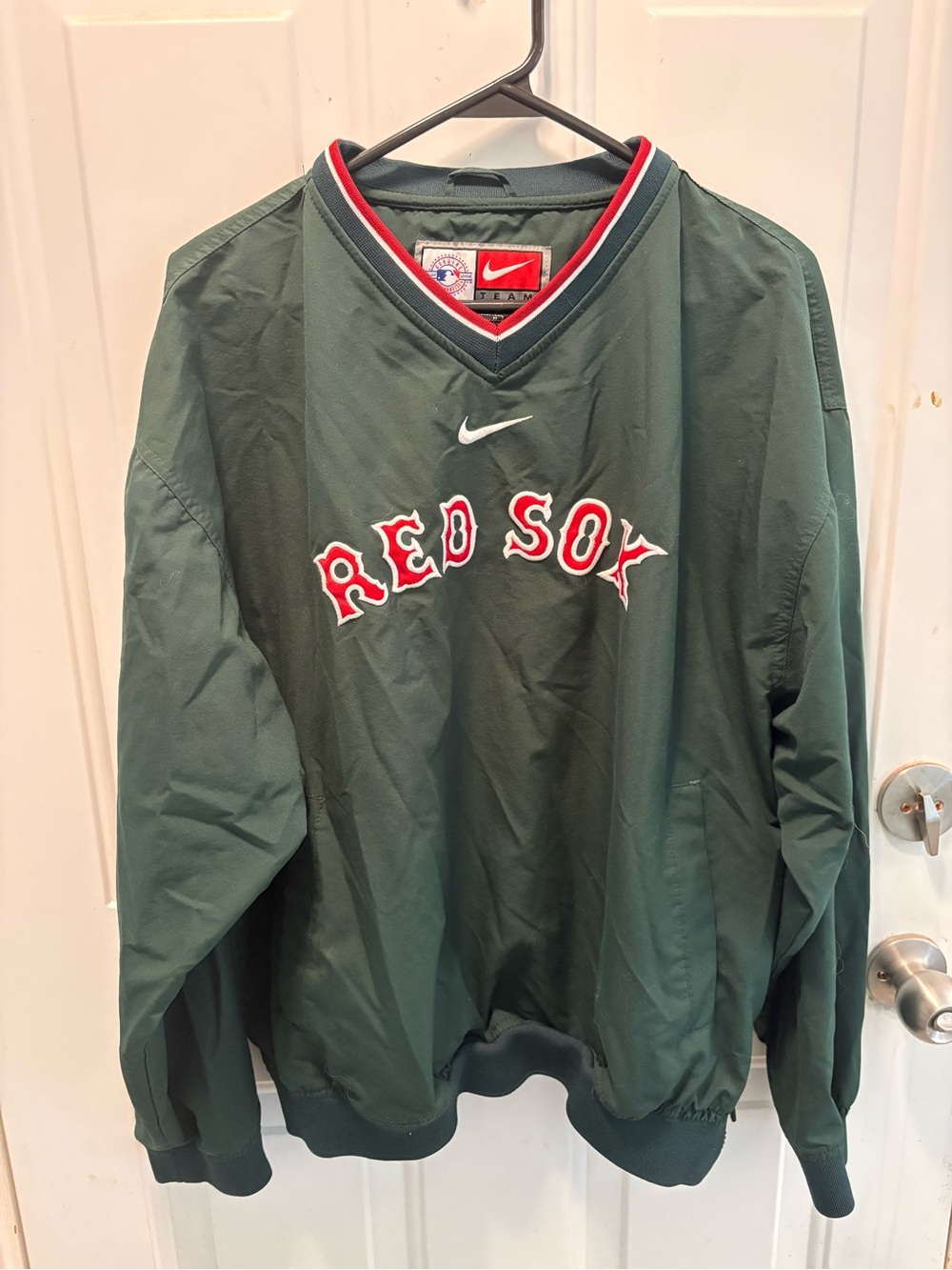 Nike Team Red Sox Green Pullover Center Swoosh - Picture 5 of 9